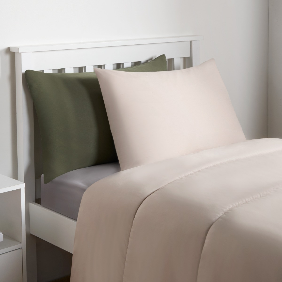 OHS Coverless 10.5 Tog Reversible Duvet & Pillowcase - Sage/Natural>