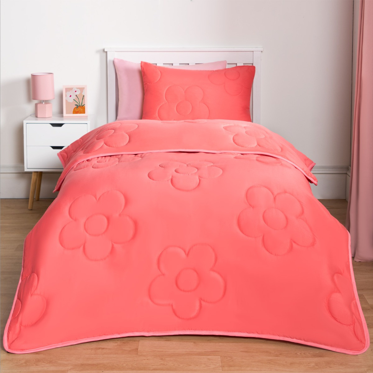 OHS Coverless Daisy Quilted 7.5 Tog Duvet Set - Coral Pink  >