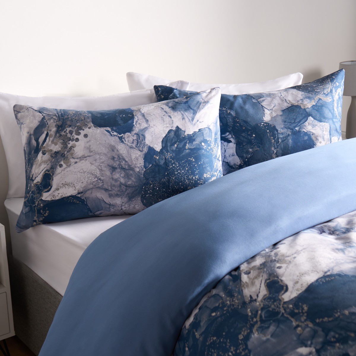 OHS Marble Print Duvet Set - Navy>