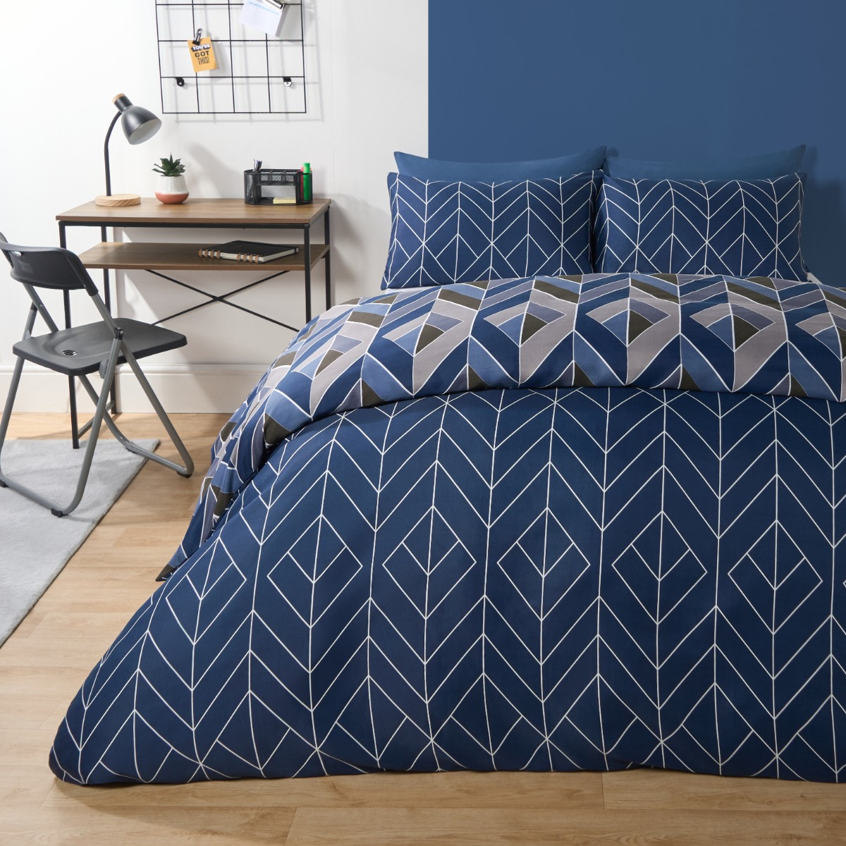 OHS Abstract Chevron Duvet Cover Set, Navy - King>