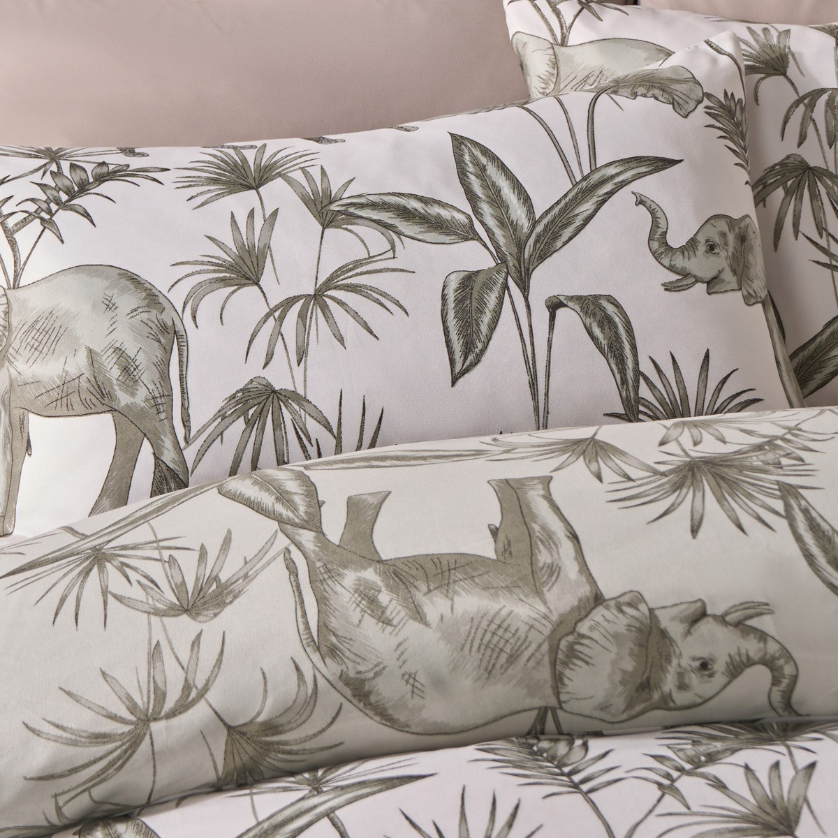 OHS Jungle Safari Print Duvet Cover Set, Sage/White - King>