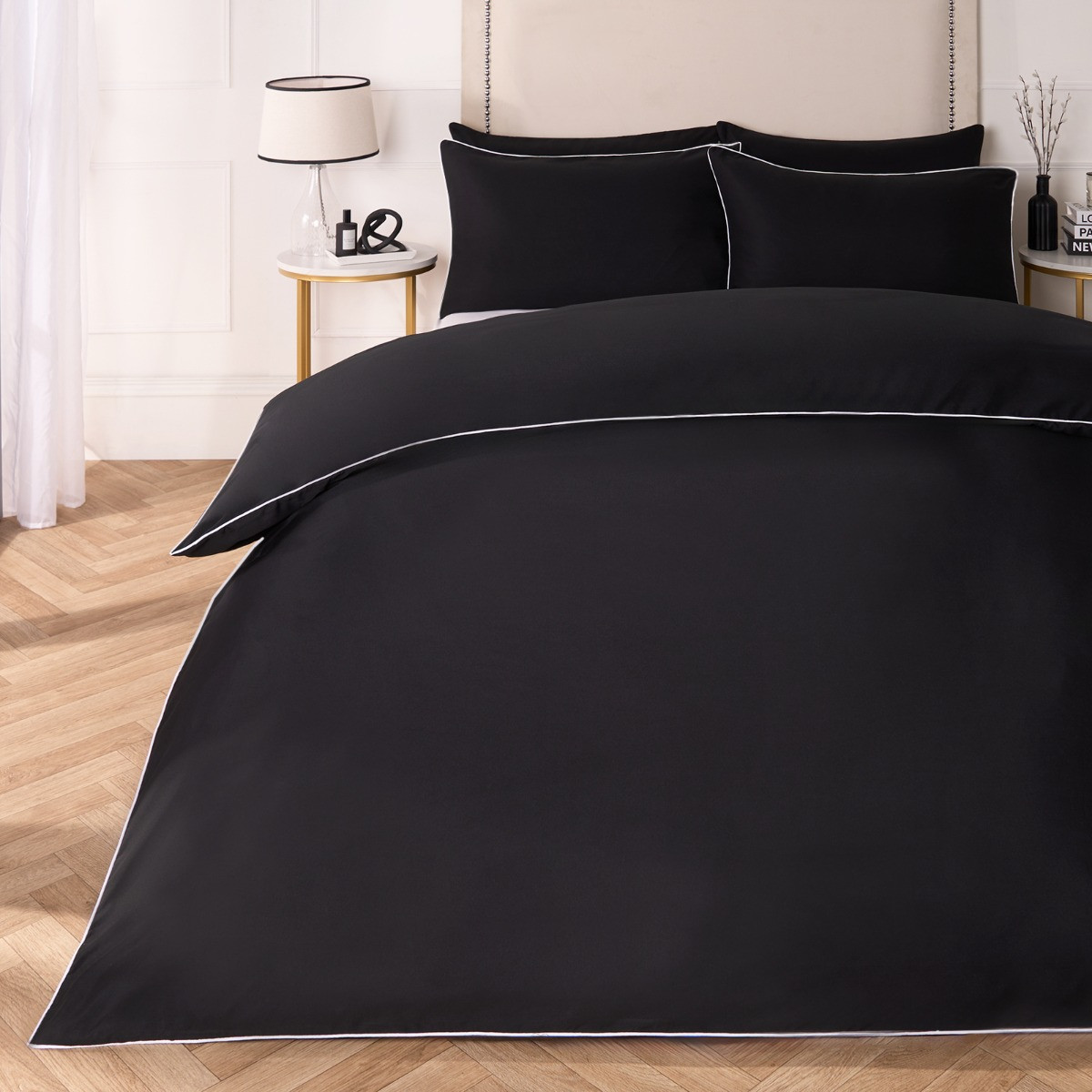 OHS Piped Edge Duvet Set, White/Black - King>