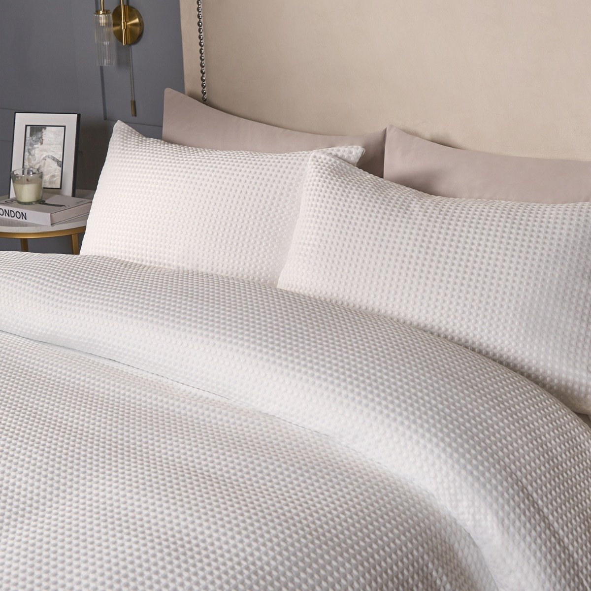 OHS Waffle Textured Luxury Duvet Cover Set - White>