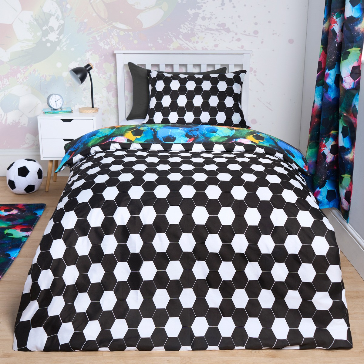 OHS Reversible Galaxy Neon Football Duvet Set - Neon>