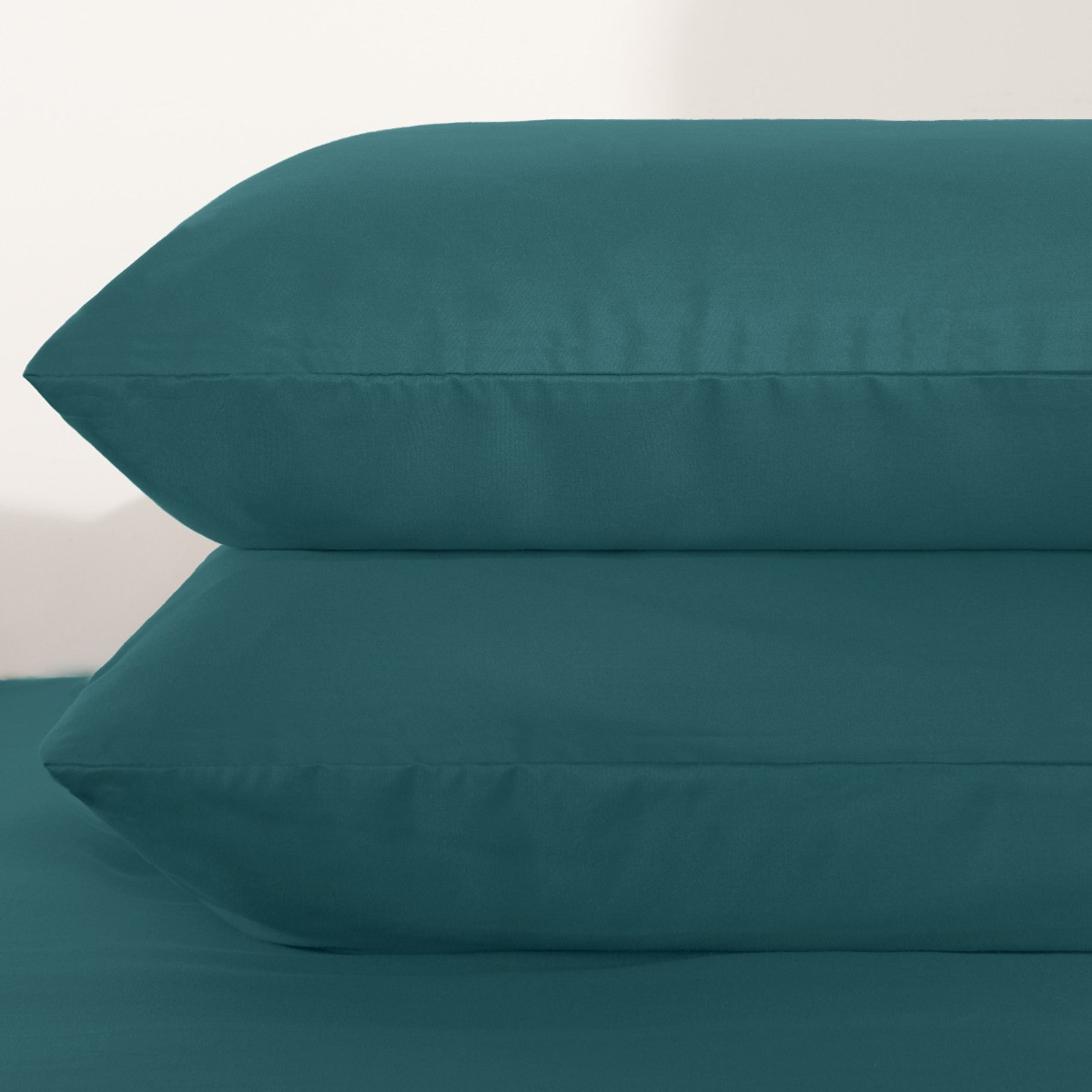 Brentfords 2 Pack Plain Dyed Housewife Pillowcases - Teal>