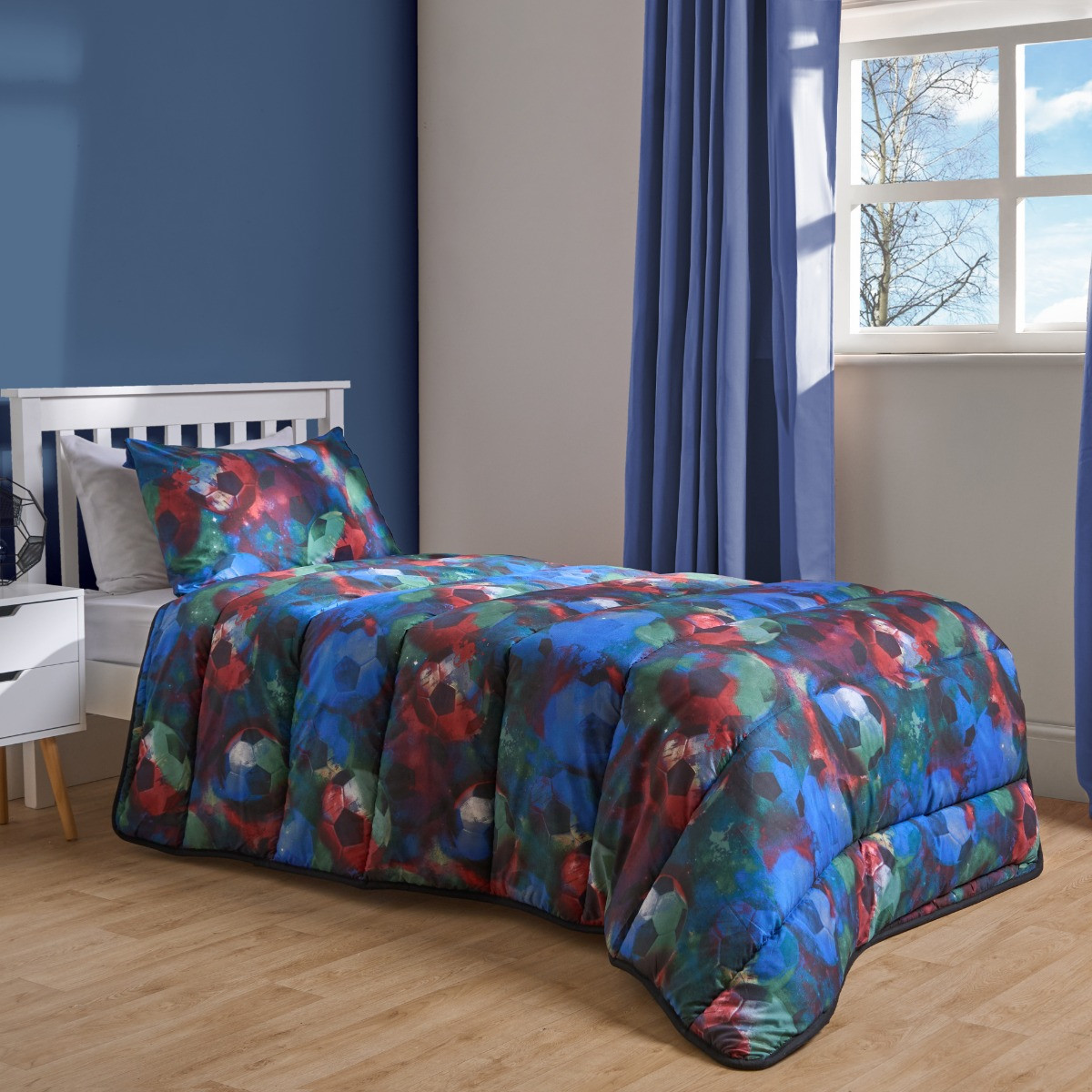 OHS Football Coverless 10.5 Tog Duvet Set, Neon - Single>