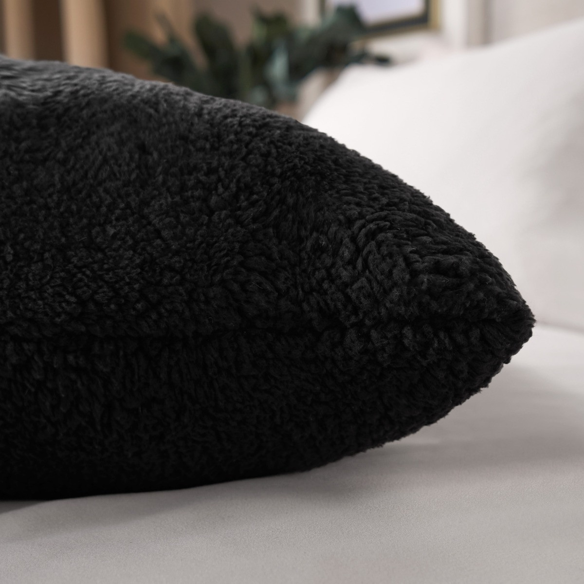 OHS Teddy Bolster Pillow - Black>