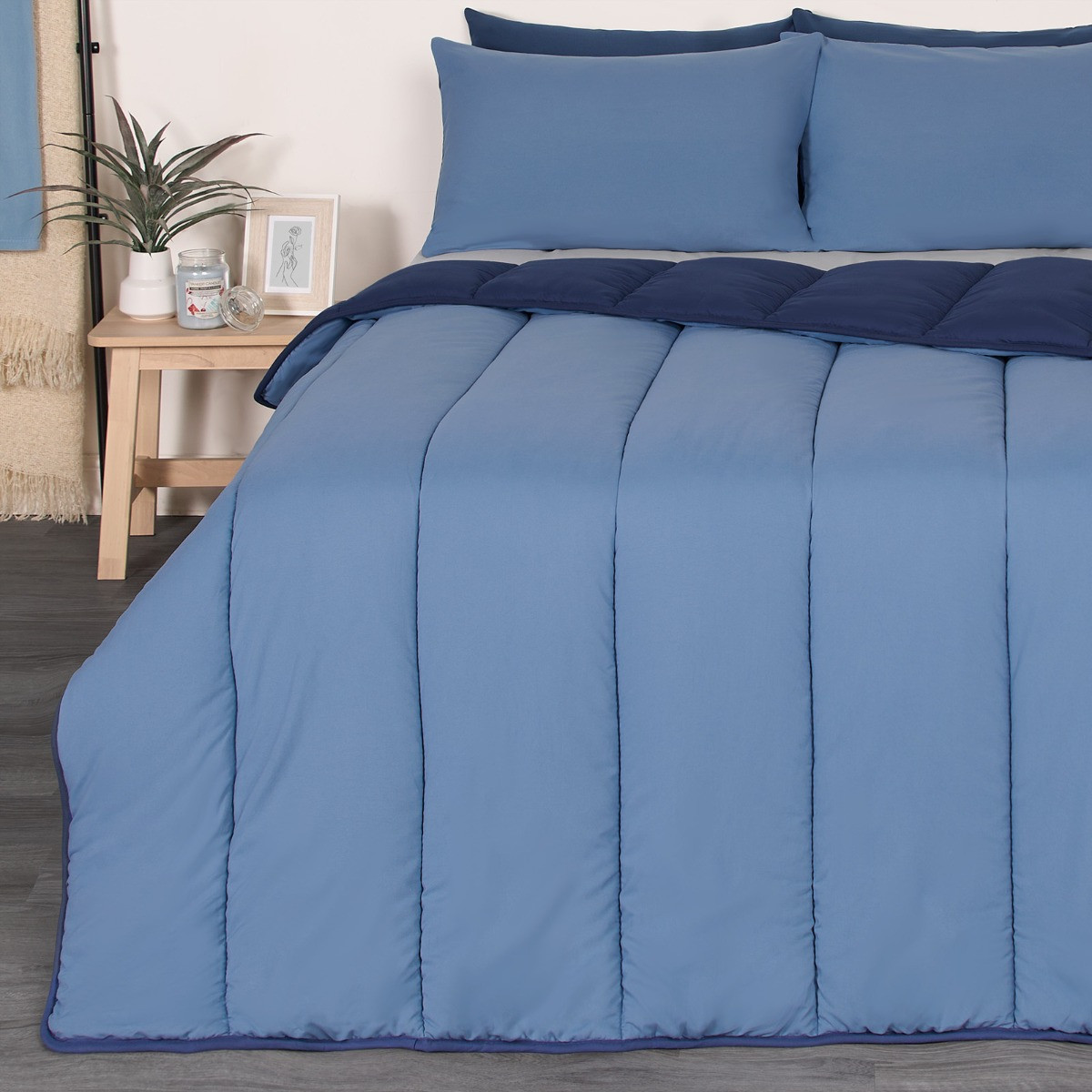 OHS Coverless 10.5 Tog Reversible Duvet & Pillowcase - Navy/Blue>