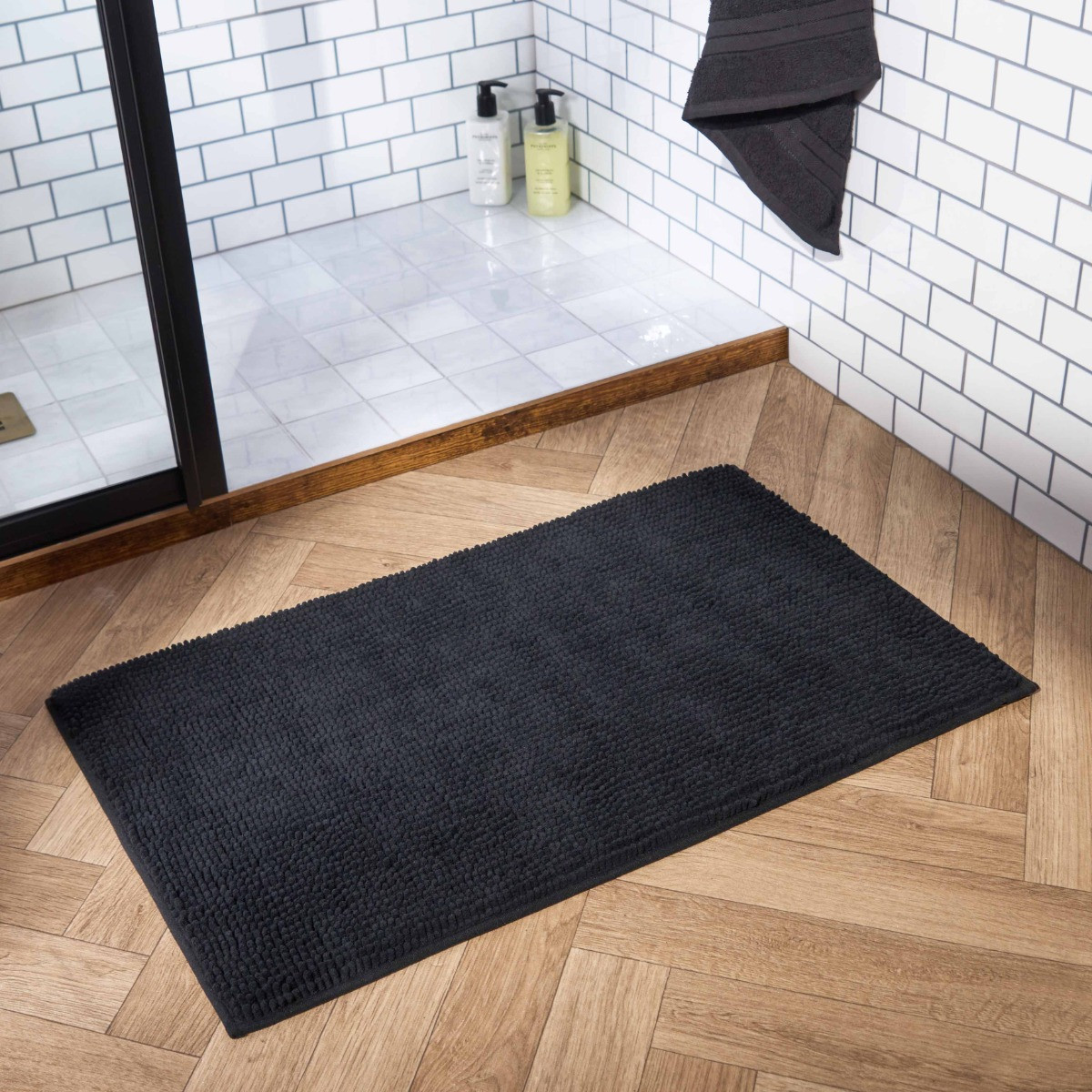 Brentfords Noodle Bath Mat - Black >