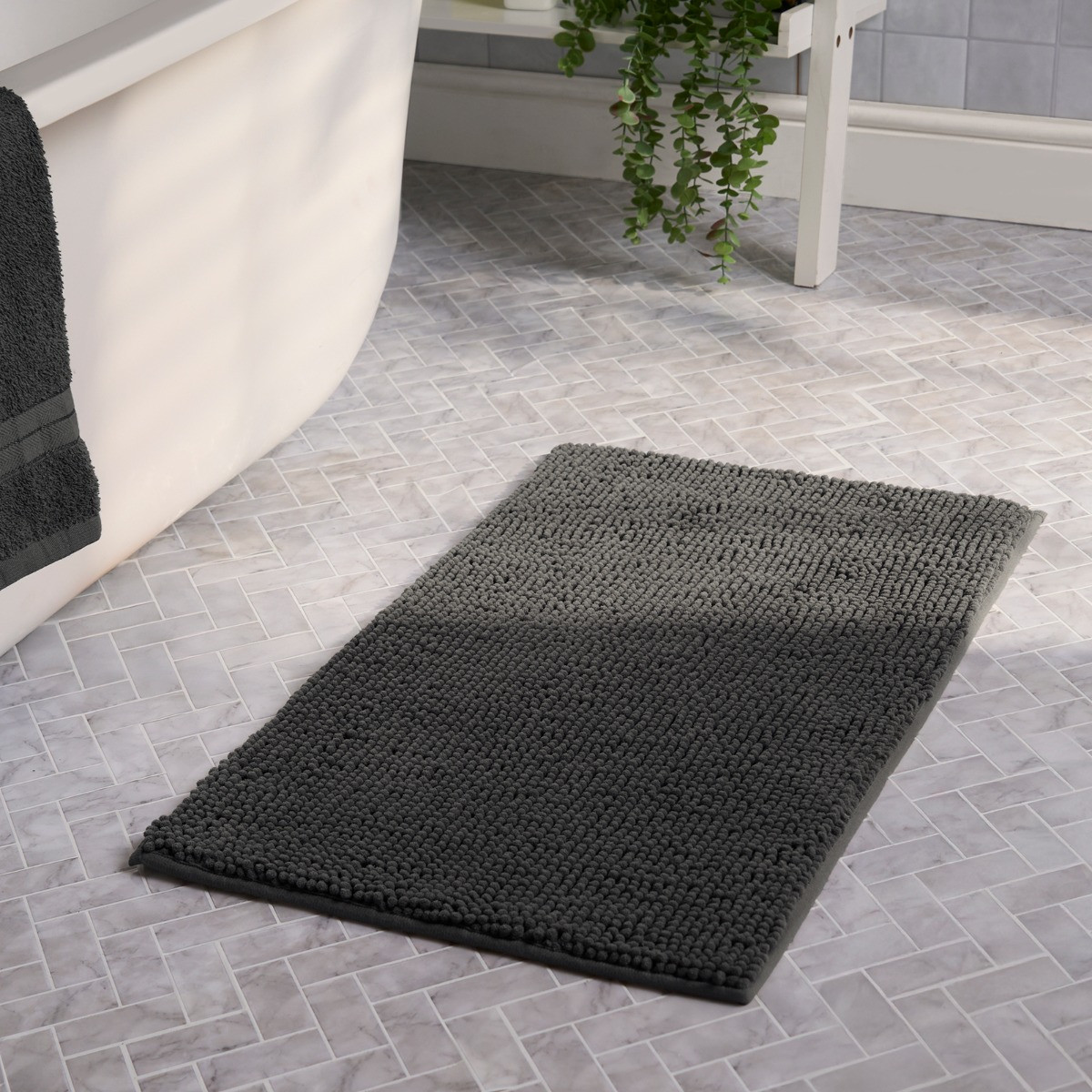 Brentfords Noodle Bath Mat - Charcoal>