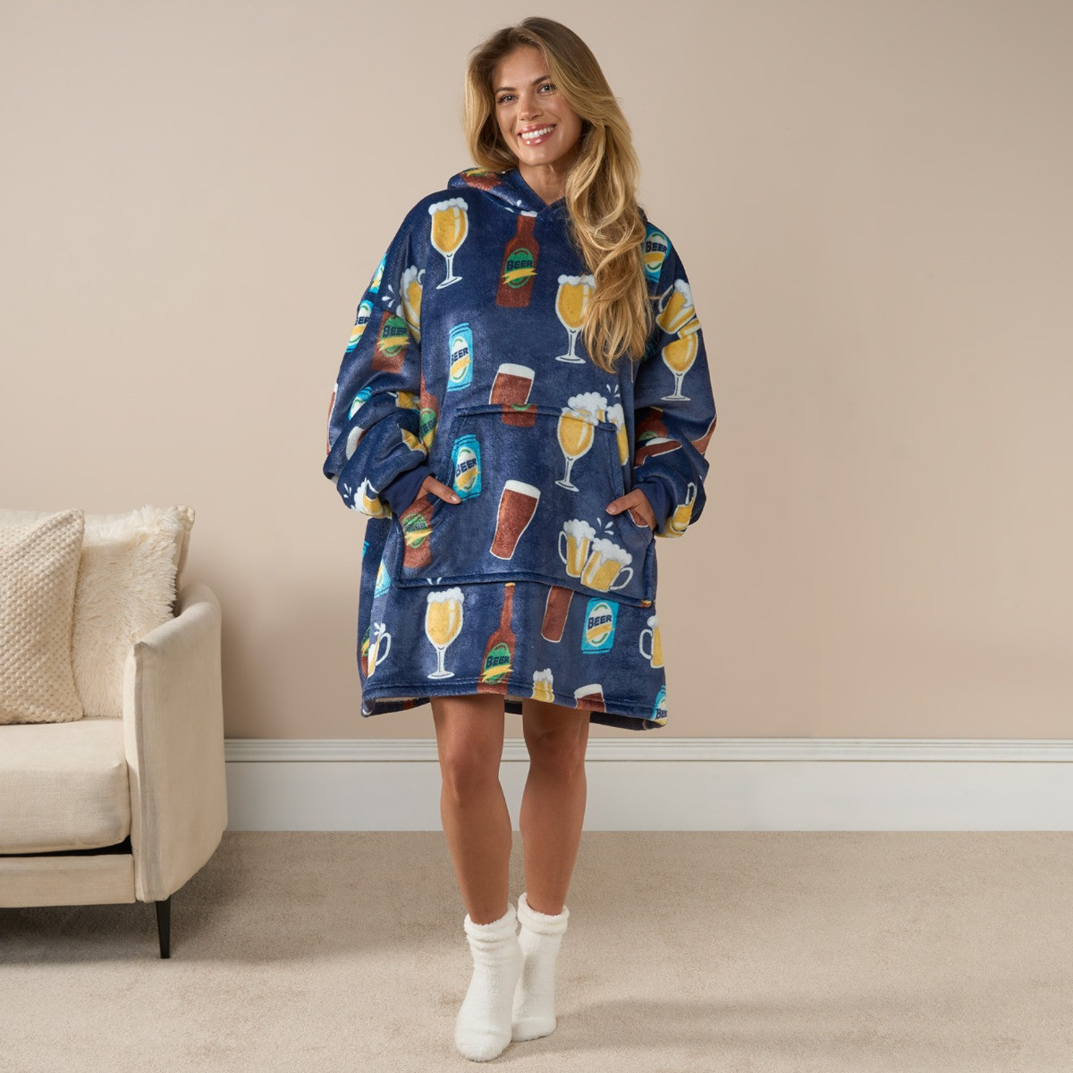 OHS Adults Beer Pint Print Hoodie Blanket - Navy>