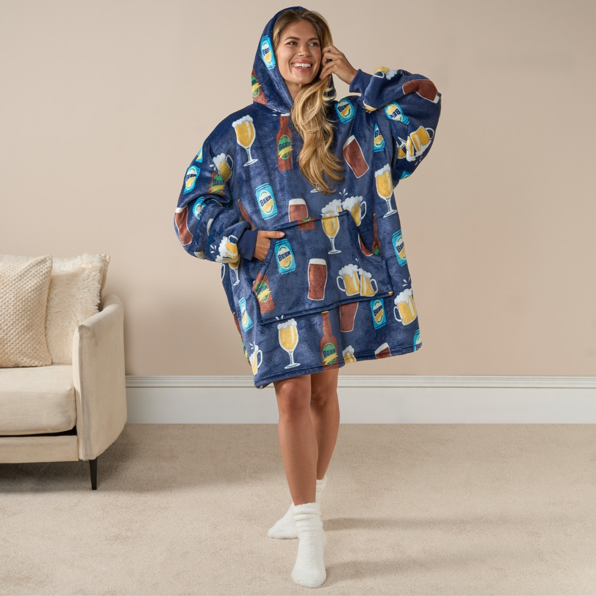 OHS Adults Beer Pint Print Hoodie Blanket - Navy>