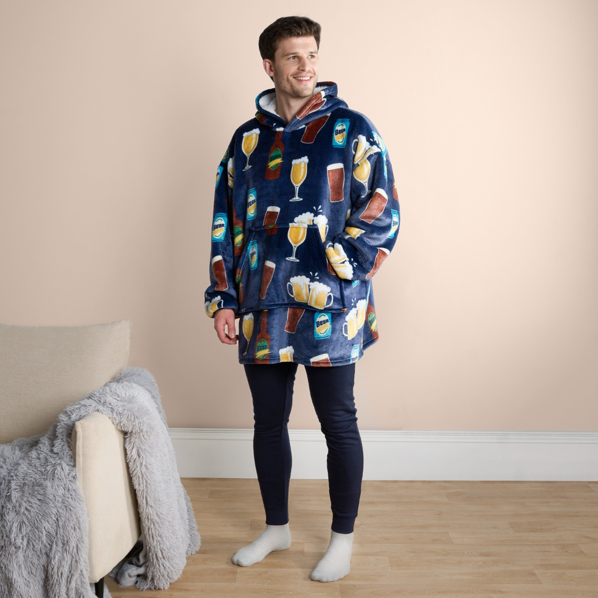 OHS Adults Beer Pint Print Hoodie Blanket - Navy>