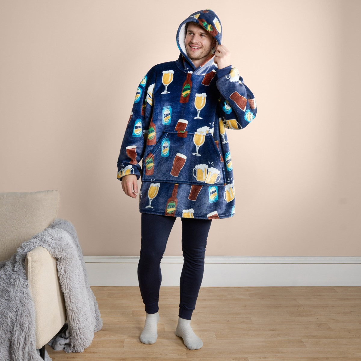 OHS Adults Beer Pint Print Hoodie Blanket - Navy>