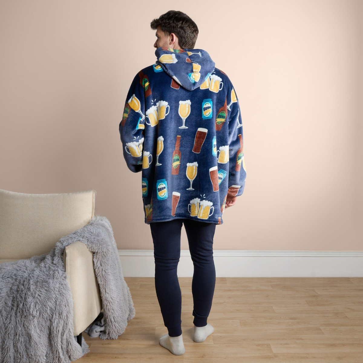 OHS Adults Beer Pint Print Hoodie Blanket - Navy>