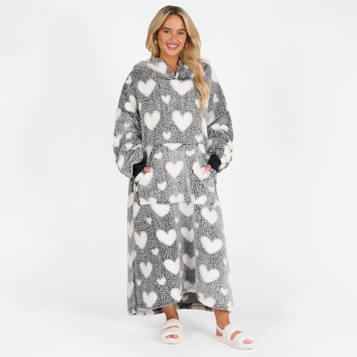 OHS Adults Extra Long Heart Teddy Marl Hoodie Blanket - Black>