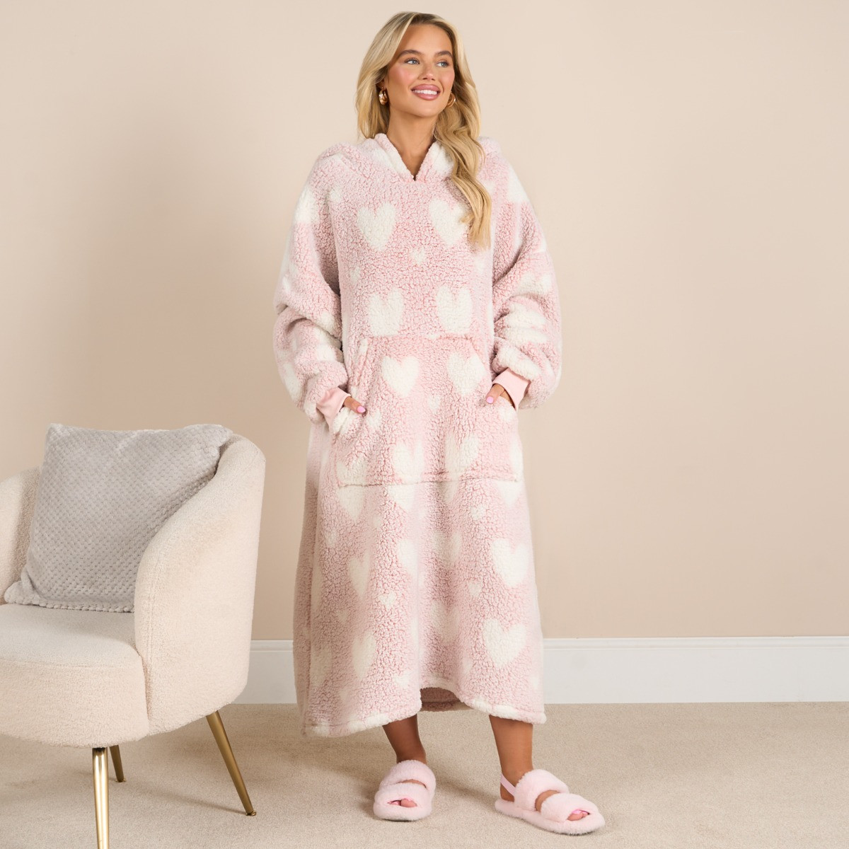 OHS Adults Extra Long Heart Teddy Marl Hoodie Blanket - Blush >