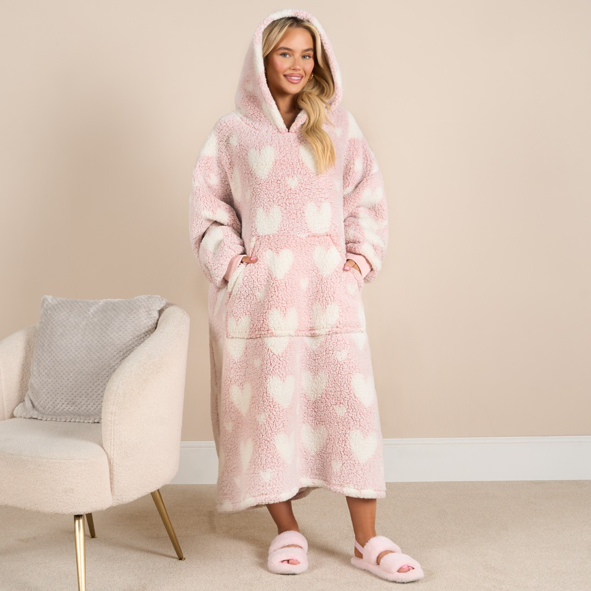 OHS Adults Extra Long Heart Teddy Marl Hoodie Blanket - Blush >