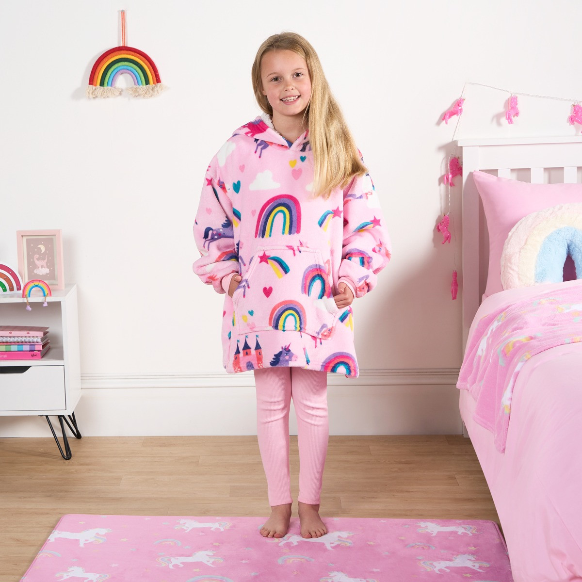 OHS Kids Unicorn & Rainbow Kingdom Print Hoodie Blanket - Pink >