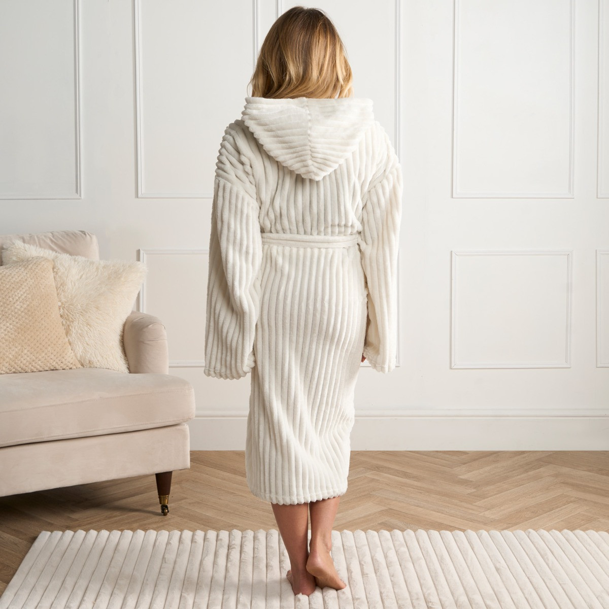 OHS Ribbed Fleece Dressing Gown, Adults - Cream >