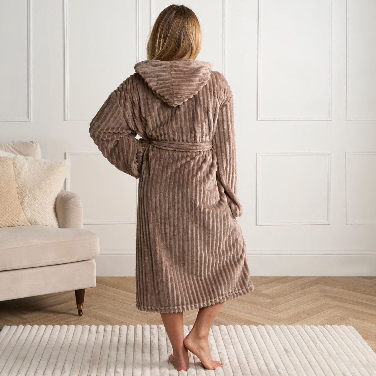 OHS Ribbed Fleece Dressing Gown, Adults - Mink Brown >