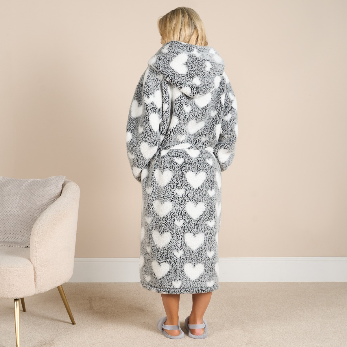 OHS Heart Print Teddy Marl Dressing Gown, Adults - Black >