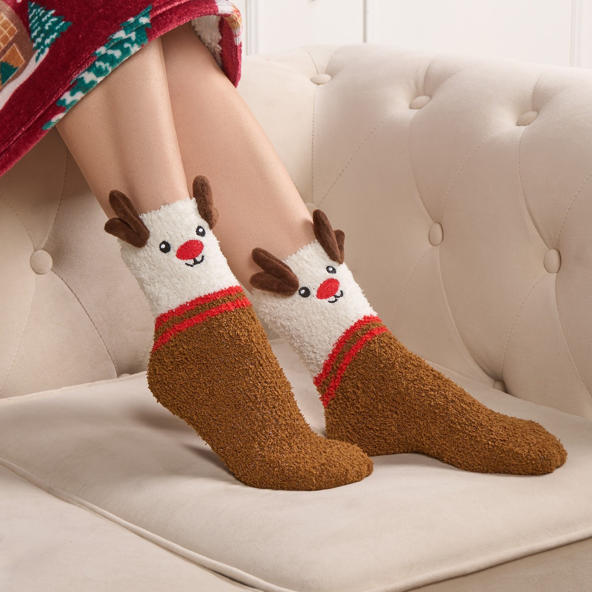 OHS 3 Pack Fluffy Fleece Christmas Novelty Socks - Multi>