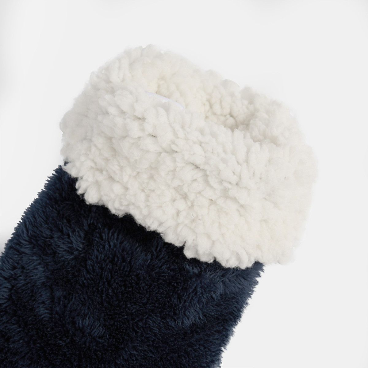 OHS Teddy Sherpa Reverse Slipper Socks - Navy>