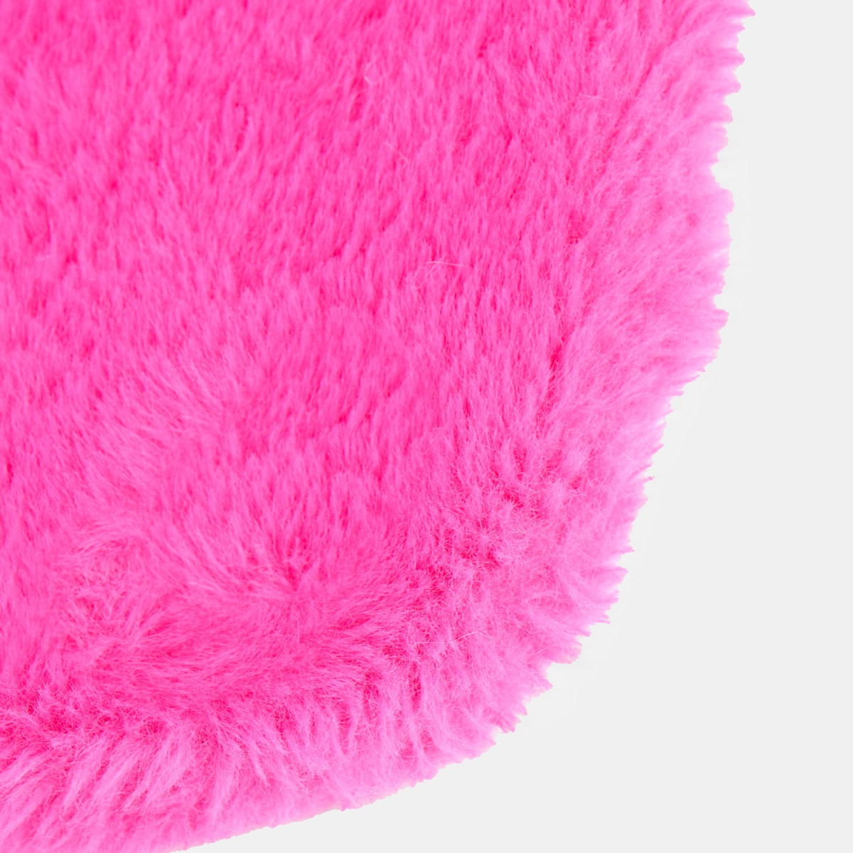 OHS Faux Fur Heart Shaped Hot Water Bottle - Fuchsia >