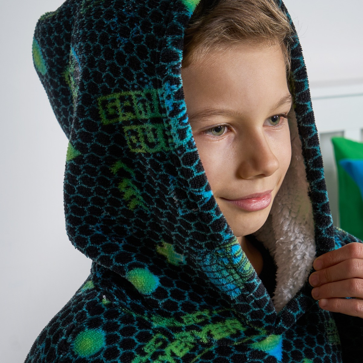 OHS Kids Neon Gaming Hoodie Blanket - Green/Blue>