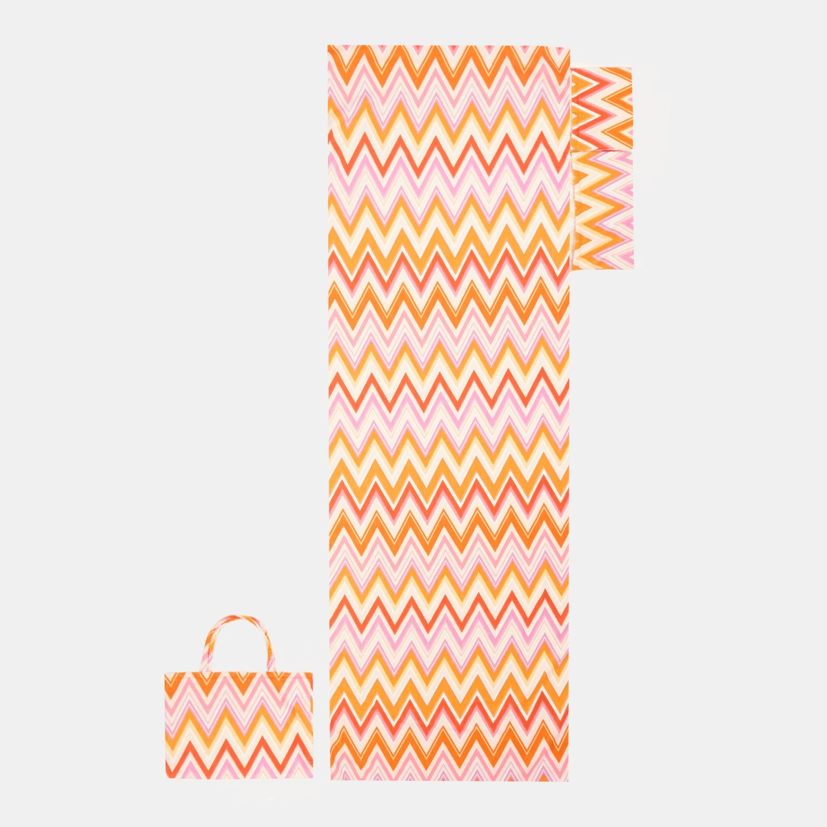 OHS Zigzag Print Beach Towel in a Bag - Orange>