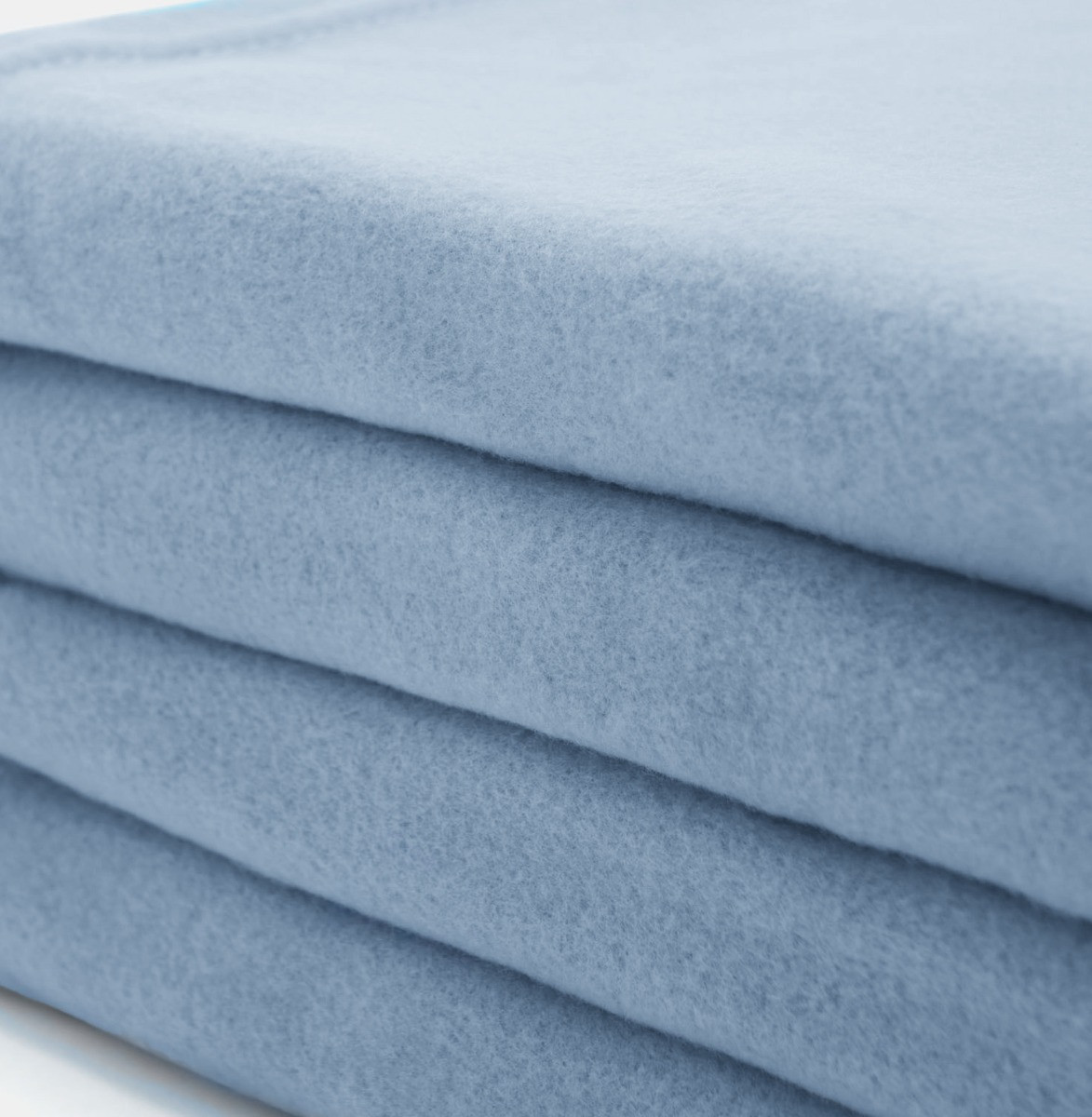 Dreamscene Plain Fleece Throw, Blue - 120 x 150cm>