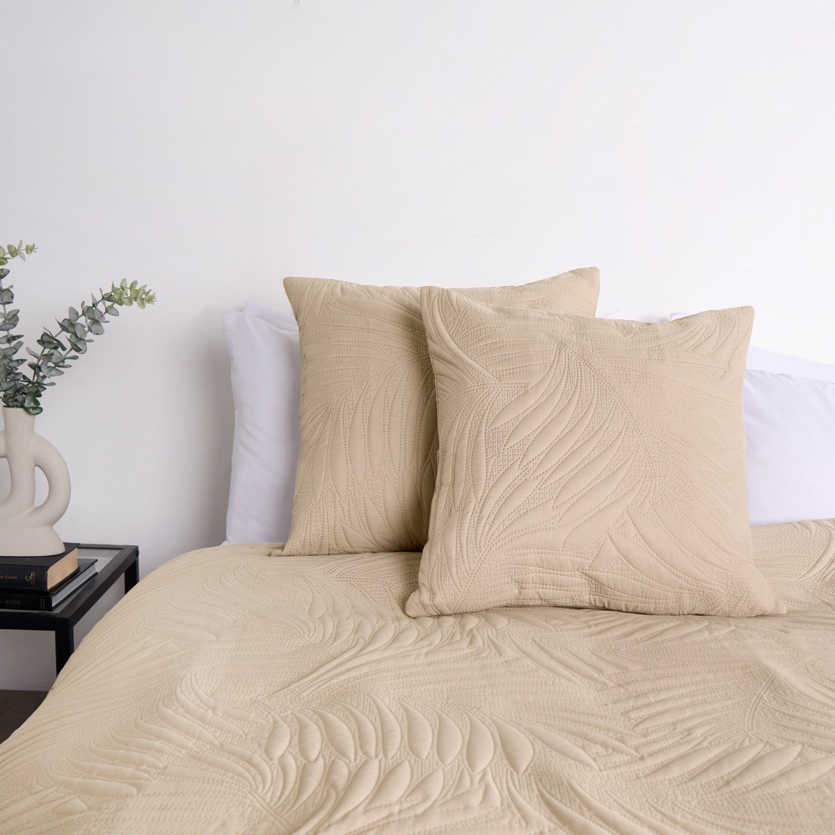 OHS Leaf Pinsonic Cushion Covers - Beige>