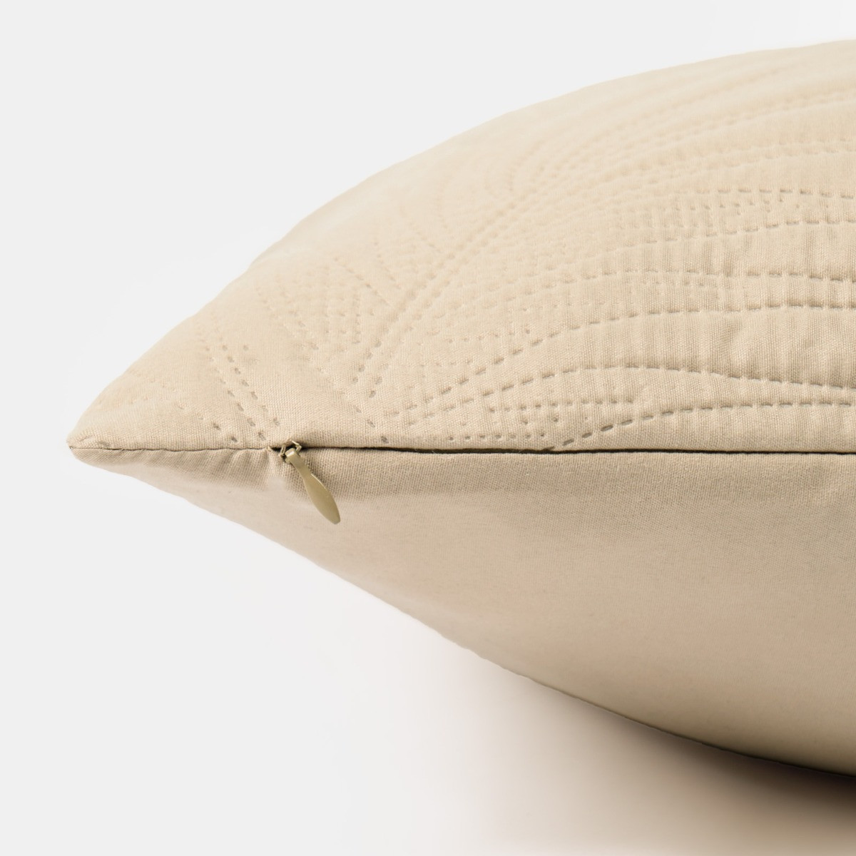 OHS Leaf Pinsonic Cushion Covers - Beige>