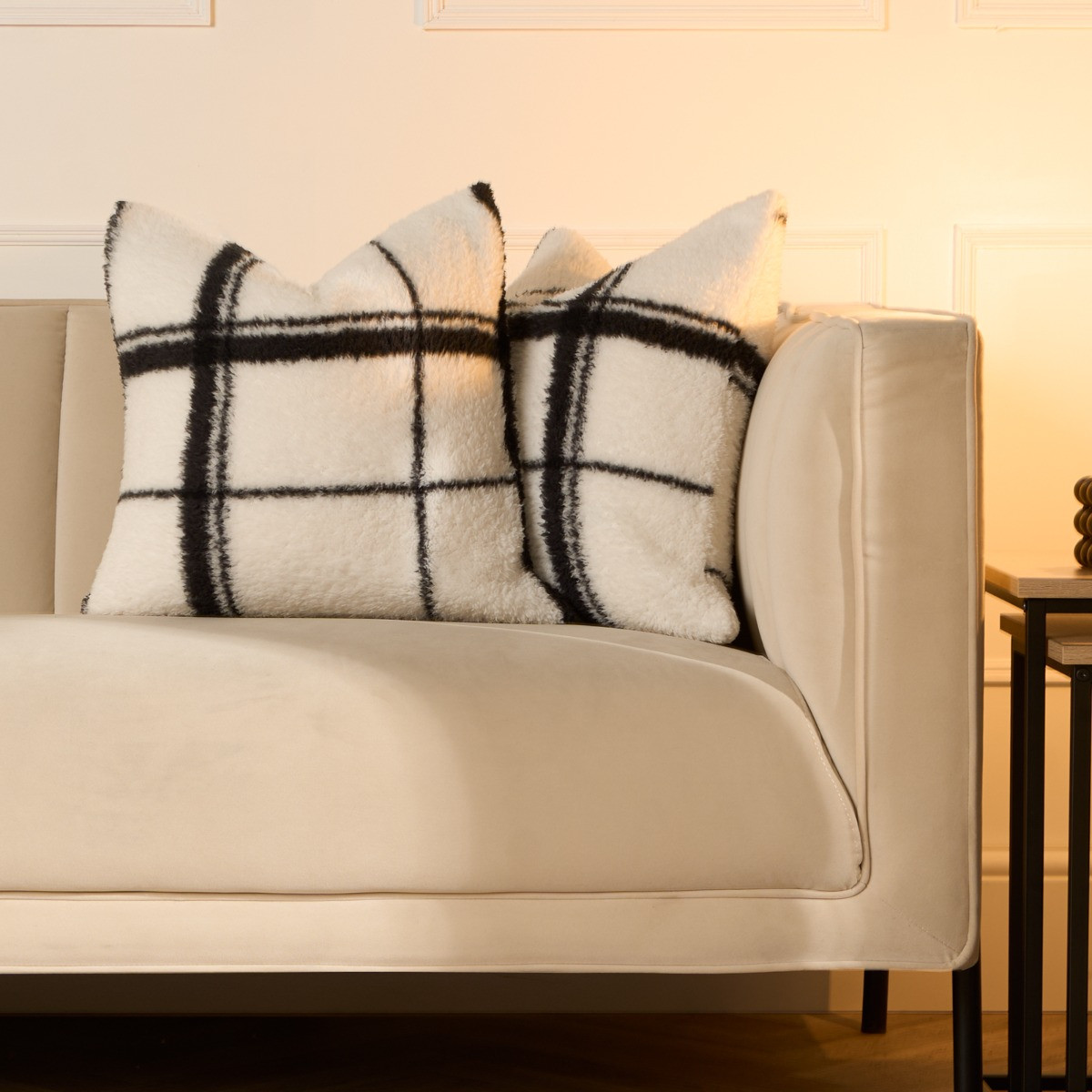 OHS Oakley Check Teddy Cushion Covers - Monochrome>