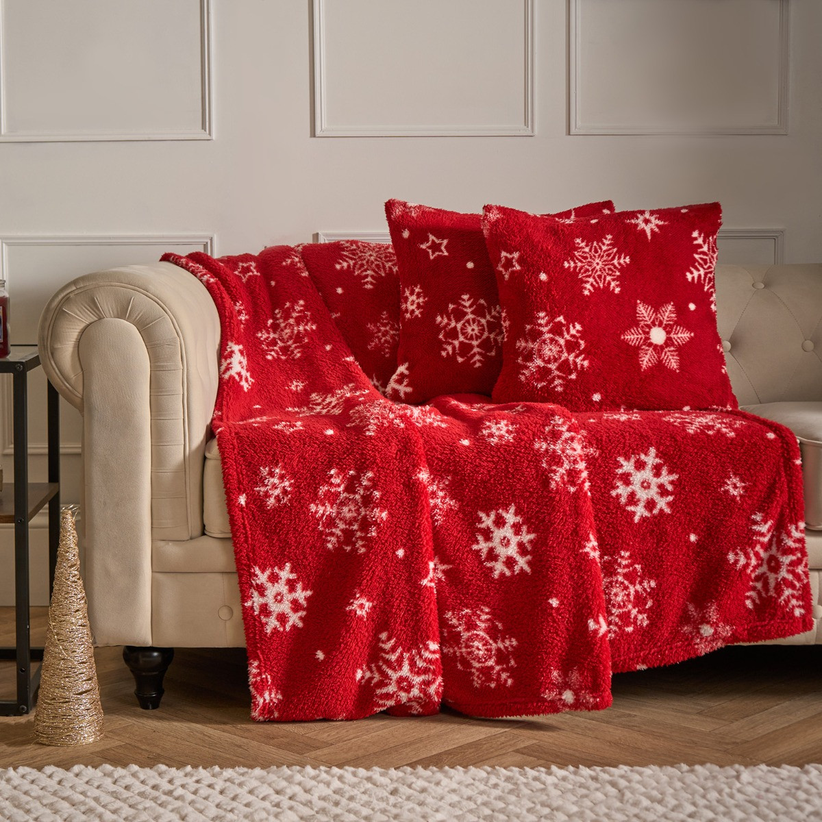 OHS Snowflake Print Teddy Cushion Covers - Red>