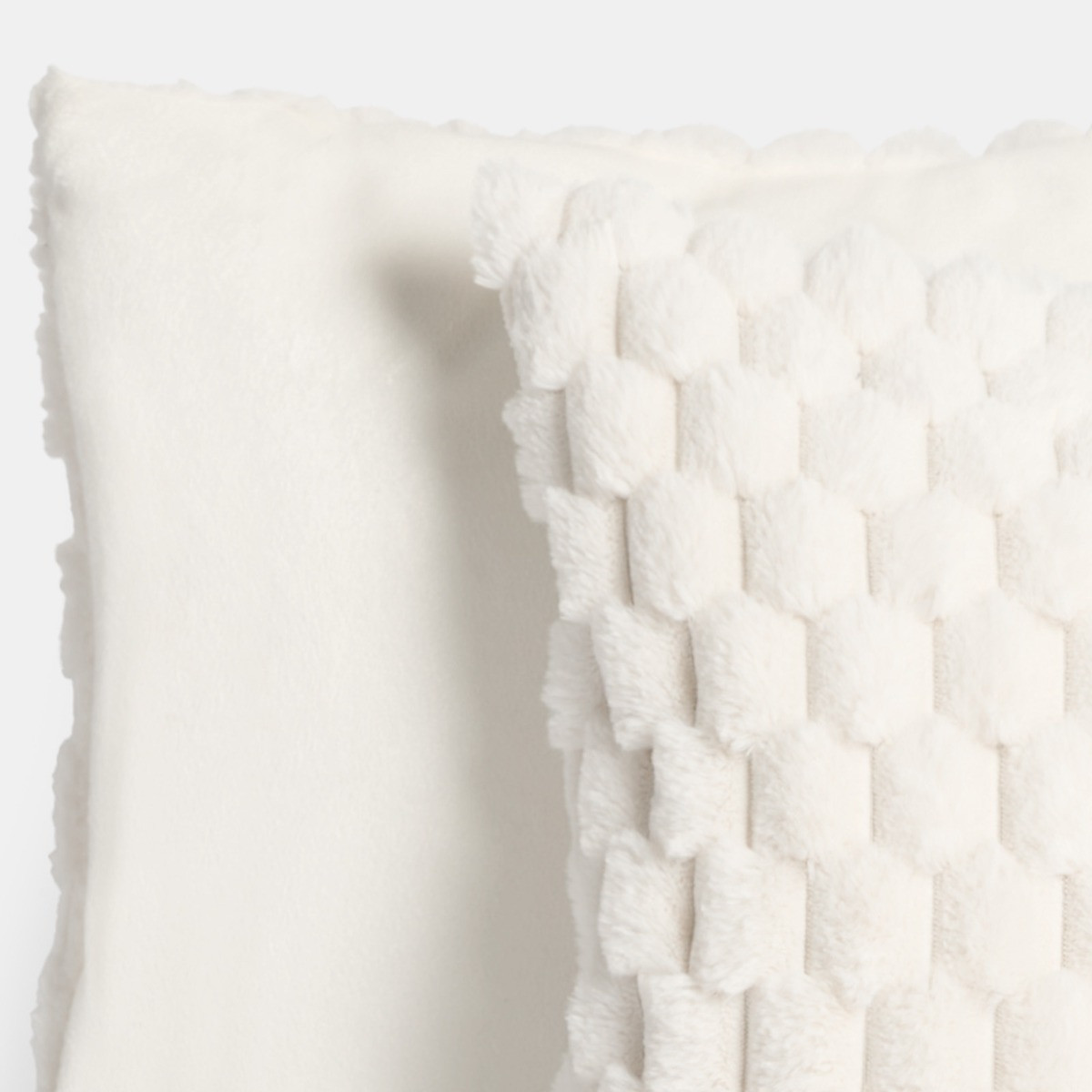 OHS Thick Faux Fur Waffle Cushion Covers - Cream>