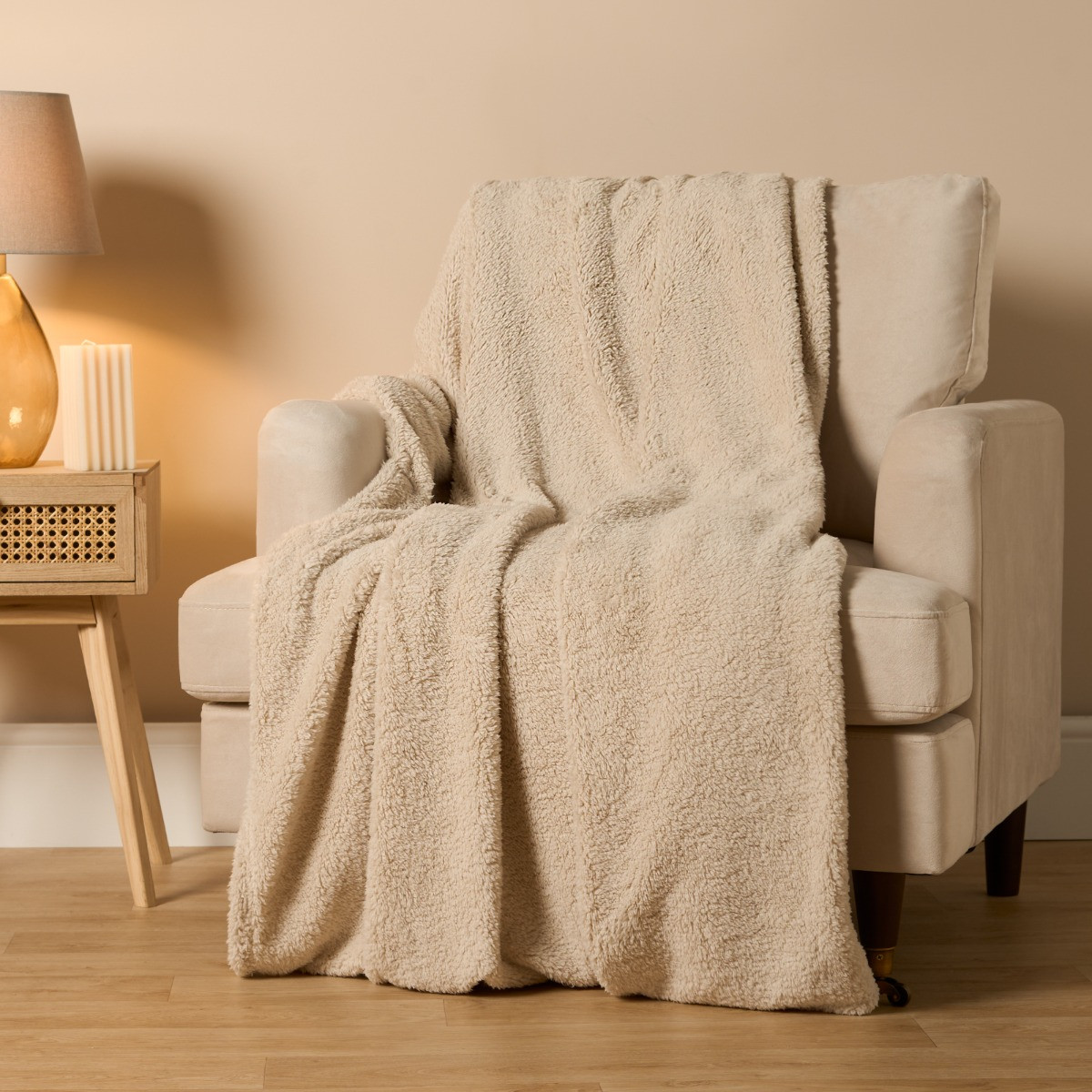 Brentfords Teddy Fleece Throw - Natural >