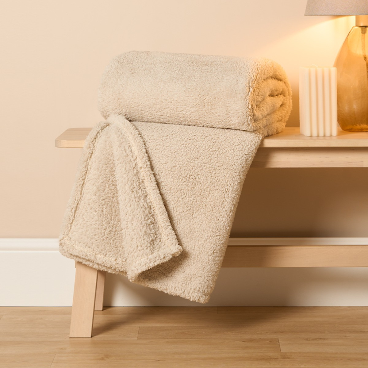 Brentfords Teddy Fleece Throw - Natural >