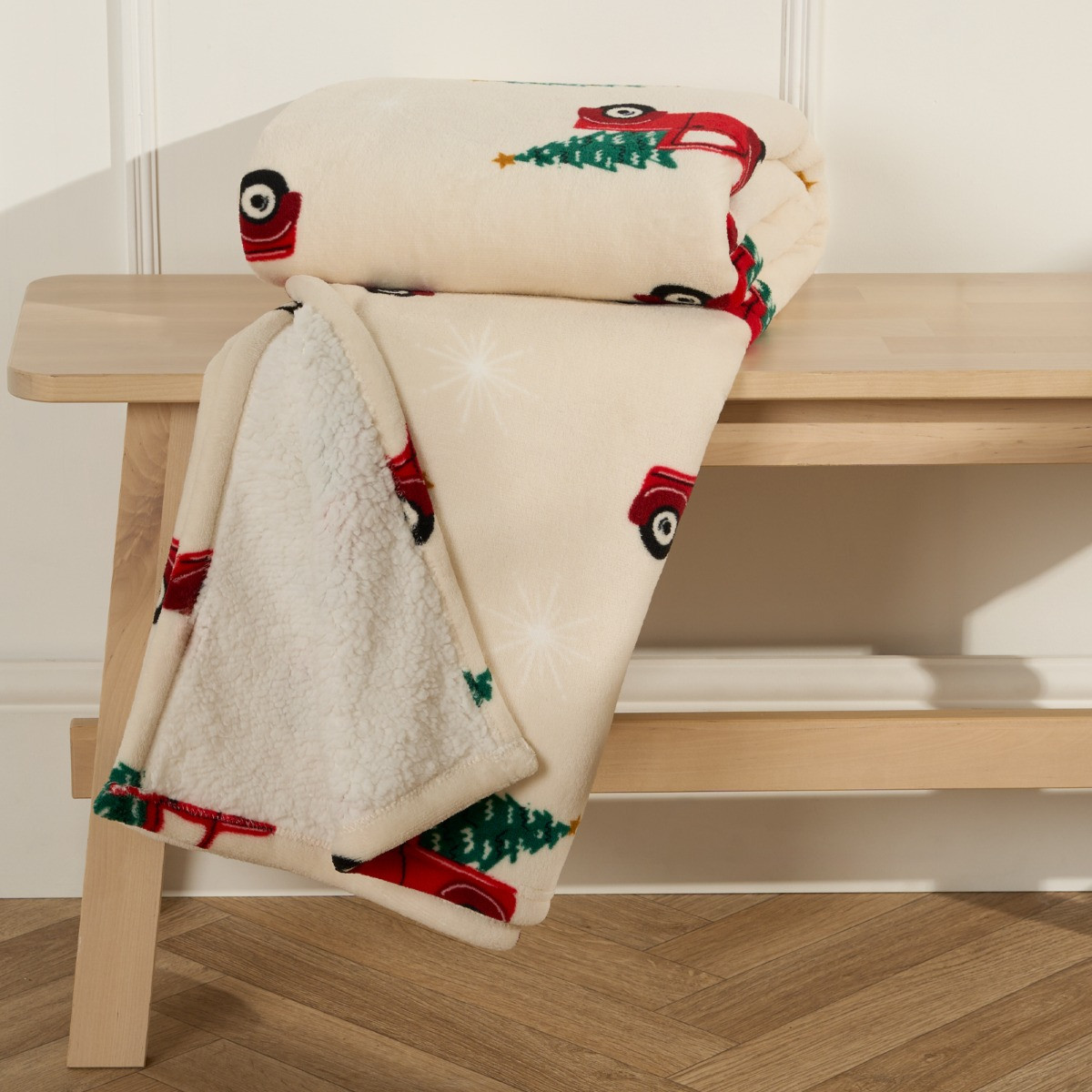 OHS Home for Christmas Printed Throw - Natural >