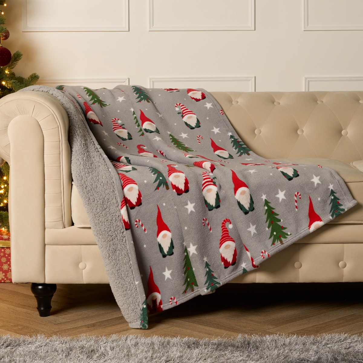 OHS Christmas Gonk Printed Throw - Grey >