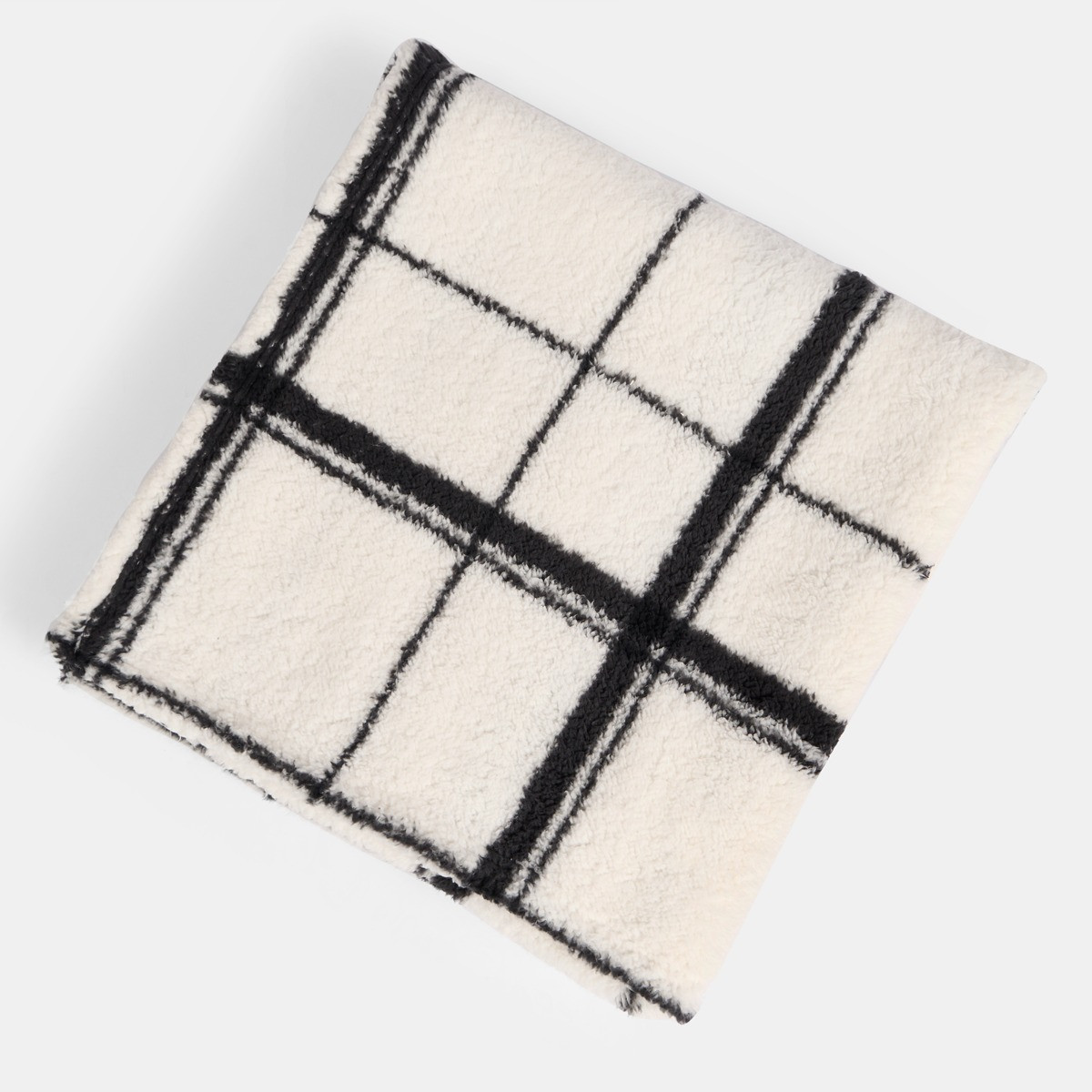 OHS Oakley Grid Check Teddy Throw - Monochrome>