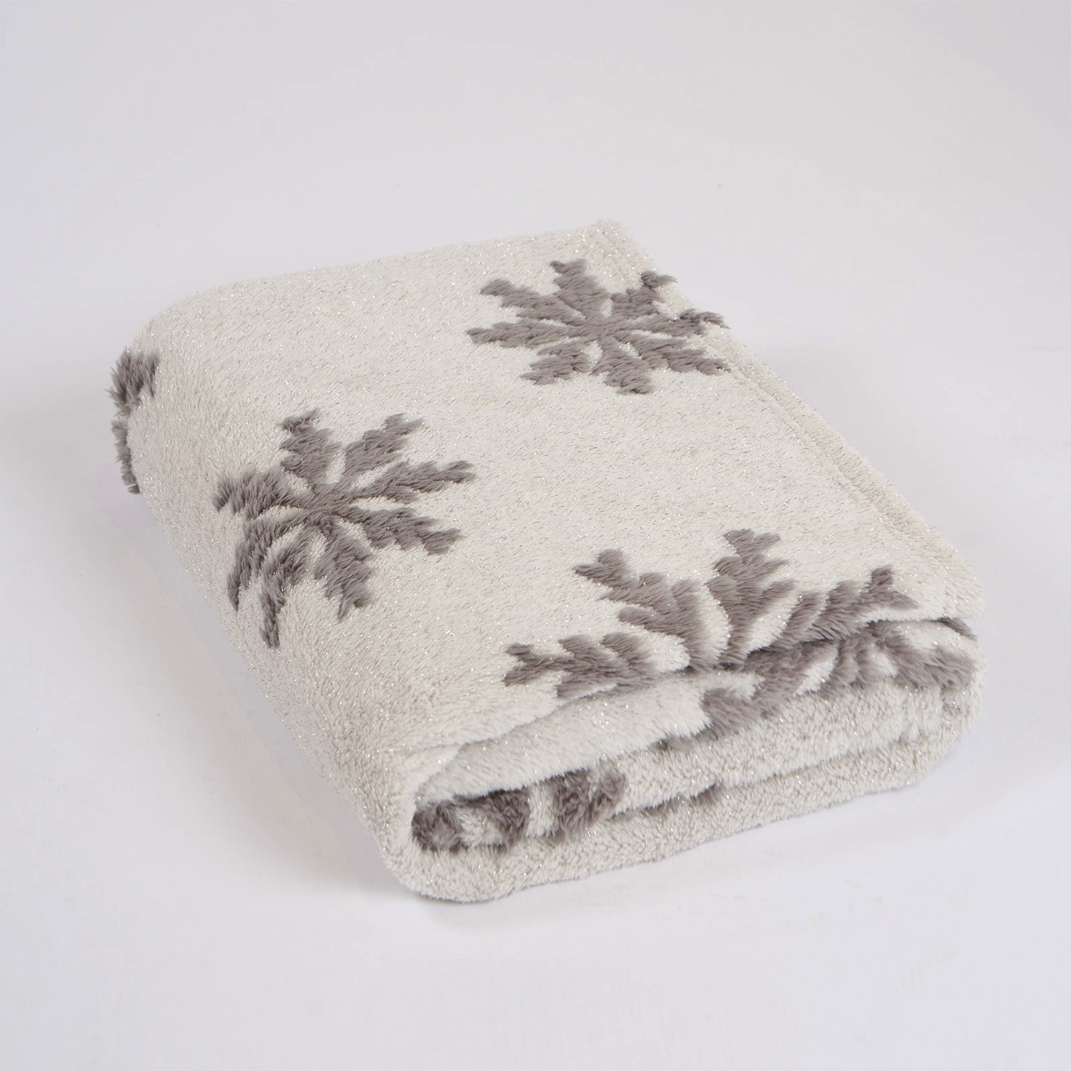 OHS Teddy Glitter Tufted Snowflake Throw - White >