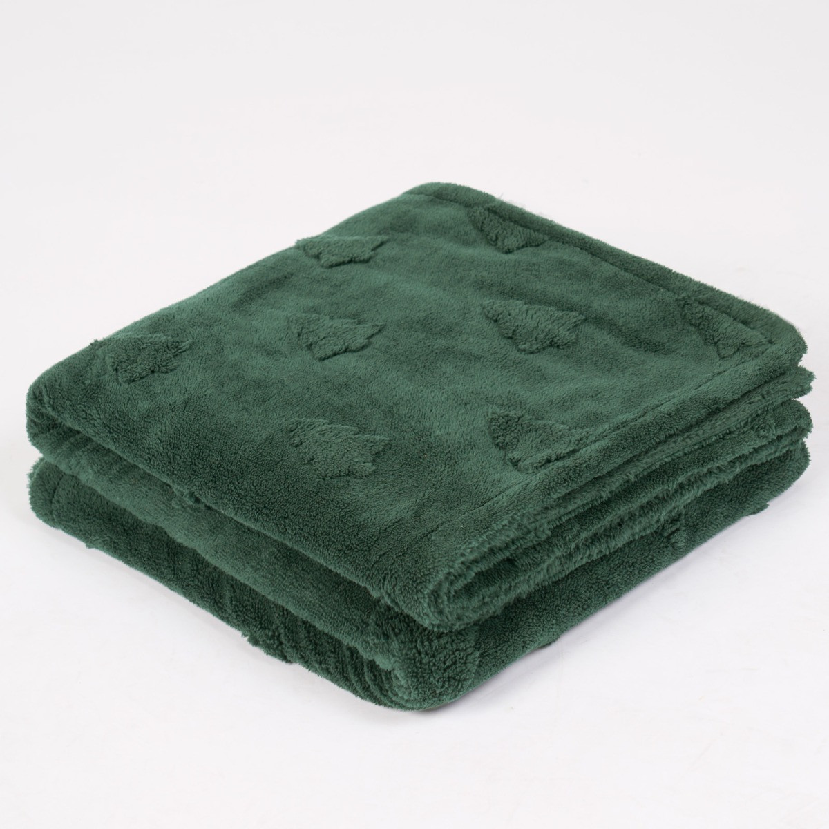 OHS Tufted Winter Tree Teddy Fleece Throw, Green - 130 x 160 cm>