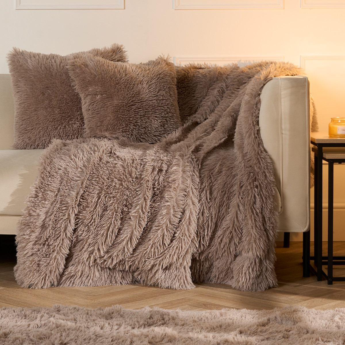 Sienna Fluffy Fleece Throw - Natural>