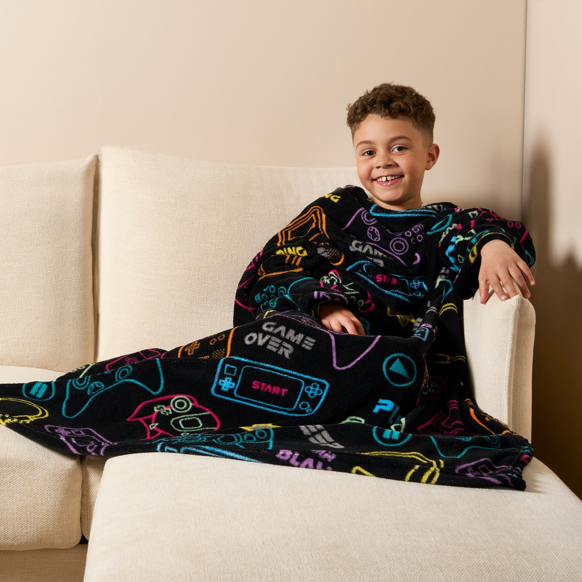 OHS Kids Gaming Printed Wearable Blanket - Black>