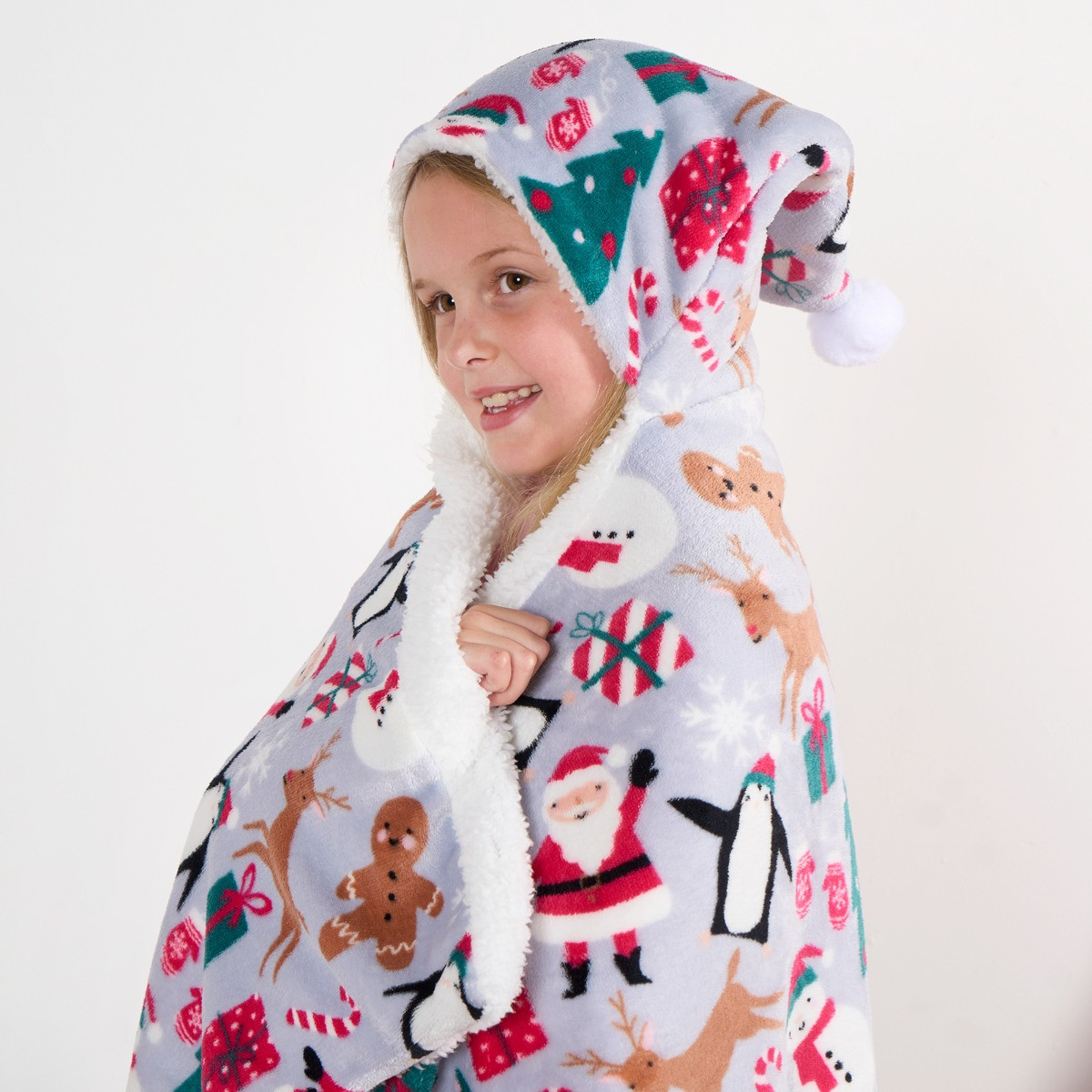 OHS Christmas Friends Hooded Santa Blanket - Grey >