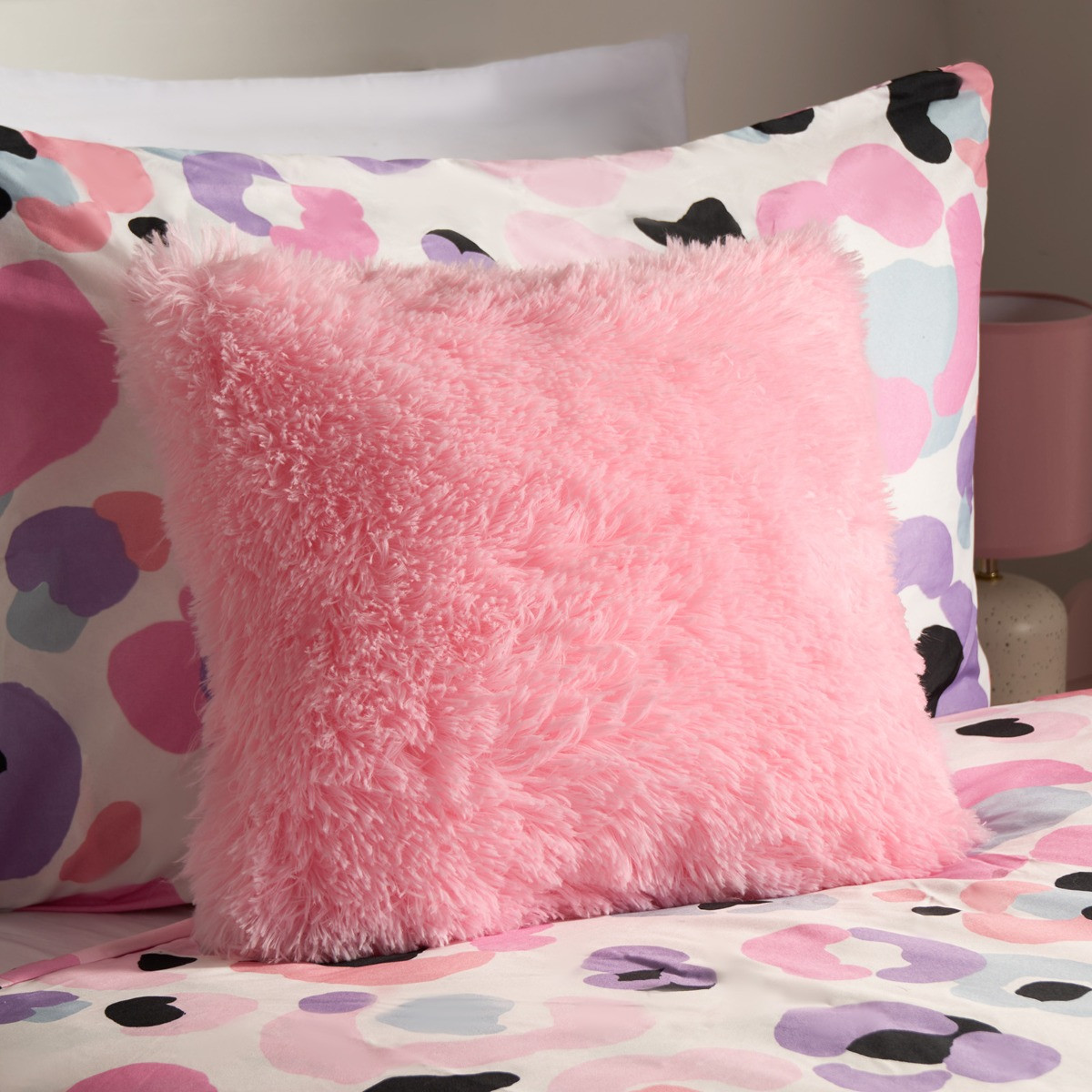 OHS Fluffy Filled Cushion - Neon Pink >