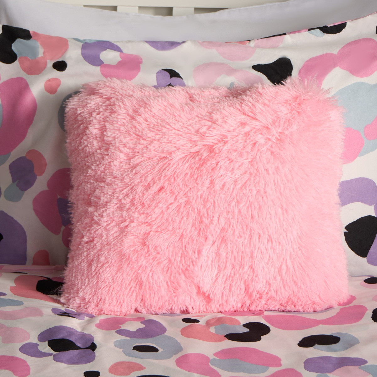 OHS Fluffy Filled Cushion - Neon Pink >