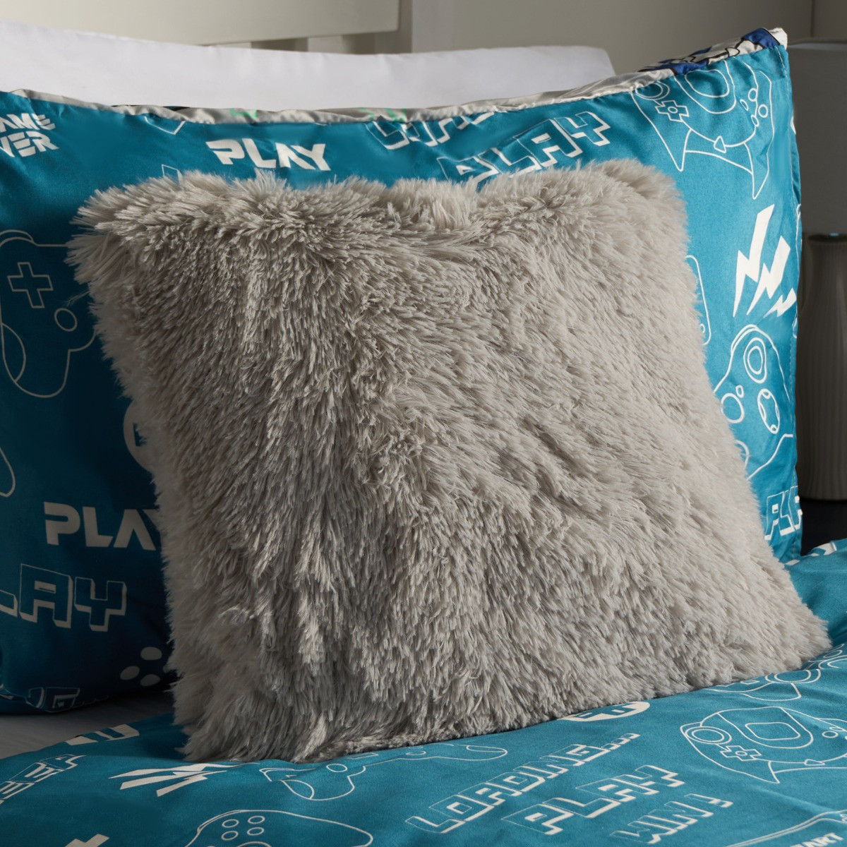 OHS Fluffy Filled Cushion - Silver>